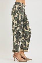 Load image into Gallery viewer, Risen Ankle Barrel Double Roll Up Camo Pants