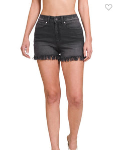 CURVY Zenana midrise frayed hem shorts