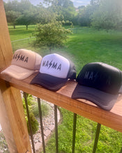 Load image into Gallery viewer, Trucker hat