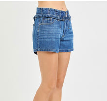 Load image into Gallery viewer, Risen Slouchy Shorts With Belt