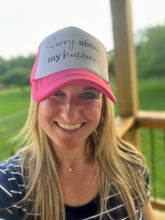 Load image into Gallery viewer, Trucker hat