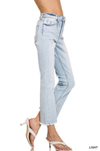 Load image into Gallery viewer, Zenana light wash HR raw hem straight crop