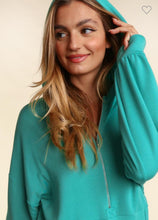 Load image into Gallery viewer, Mint half zip pullover