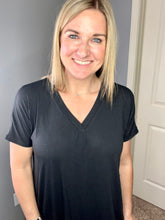 Load image into Gallery viewer, Black vneck basic dress