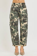 Load image into Gallery viewer, Risen Ankle Barrel Double Roll Up Camo Pants