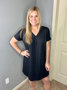 Black vneck basic dress