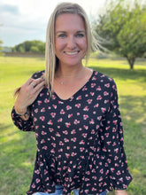 Load image into Gallery viewer, Vneck floral baby doll blouse