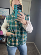 Load image into Gallery viewer, Hunter green plaid vest