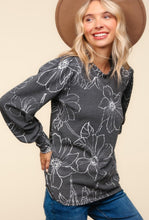 Load image into Gallery viewer, PLUS Charcoal floral puffy sleeve top