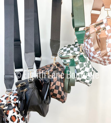 PREORDER • Out of pocket crossbody purse