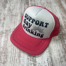 Load image into Gallery viewer, Trucker hat