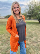 Load image into Gallery viewer, Rust textured cardigan