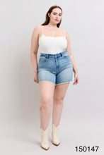 Load image into Gallery viewer, Judy Blue HW Western Embroidery Detail Cut Off Shorts