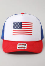 Load image into Gallery viewer, American flag Trucker Hat