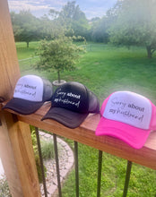 Load image into Gallery viewer, Trucker hat