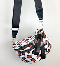 Load image into Gallery viewer, PREORDER • Out of pocket crossbody purse