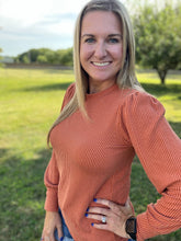 Load image into Gallery viewer, PLUS Textured rib knit top