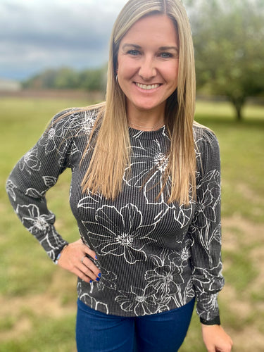 PLUS Charcoal floral puffy sleeve top