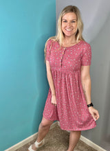 Load image into Gallery viewer, Tatum floral henley dress