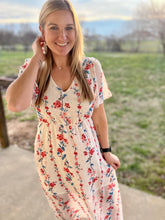 Load image into Gallery viewer, PLUS Ivory floral dress with side slit