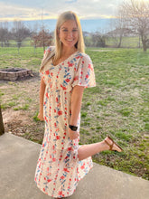 Load image into Gallery viewer, PLUS Ivory floral dress with side slit