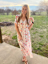 Load image into Gallery viewer, PLUS Ivory floral dress with side slit