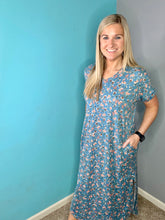 Load image into Gallery viewer, Floral maxi dress