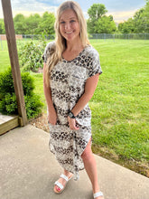 Load image into Gallery viewer, PLUS Ivory leopard stripe maxi