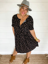 Load image into Gallery viewer, Tatum floral henley dress