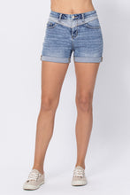 Load image into Gallery viewer, Judy Blue two-tone yoke shorts